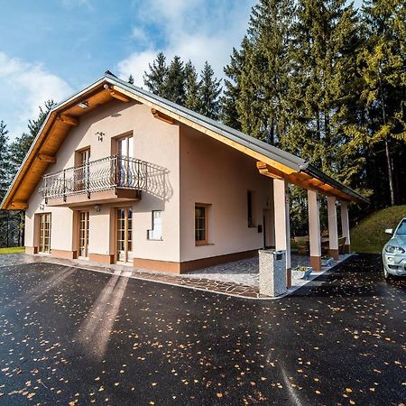 Holiday Home With Hot Tub And Sauna Sabina Rovte エクステリア 写真