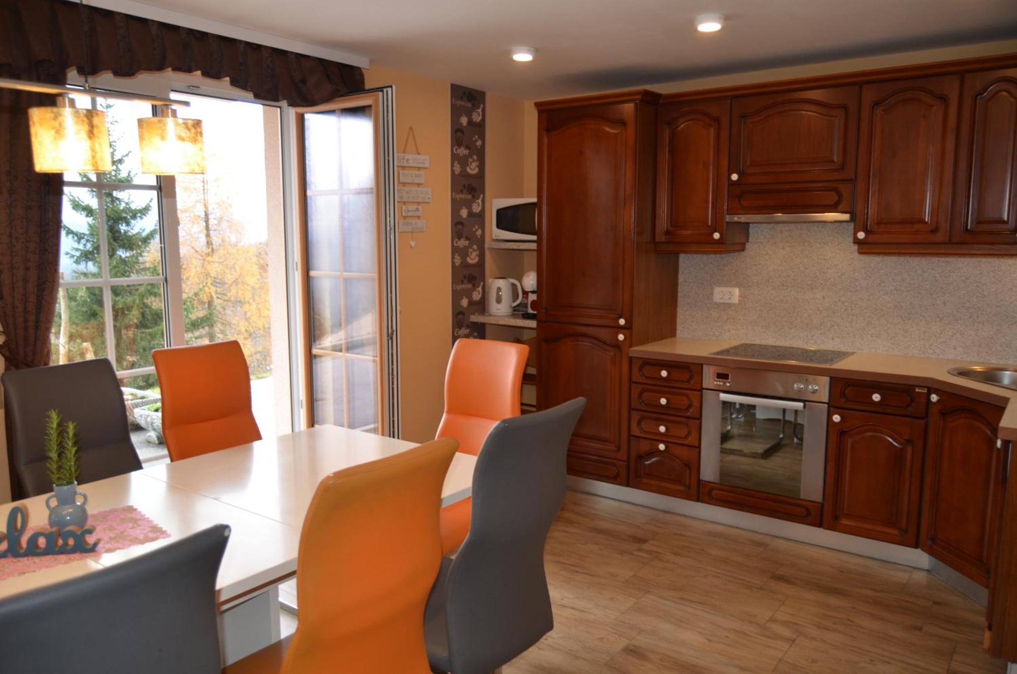Holiday Home With Hot Tub And Sauna Sabina Rovte エクステリア 写真